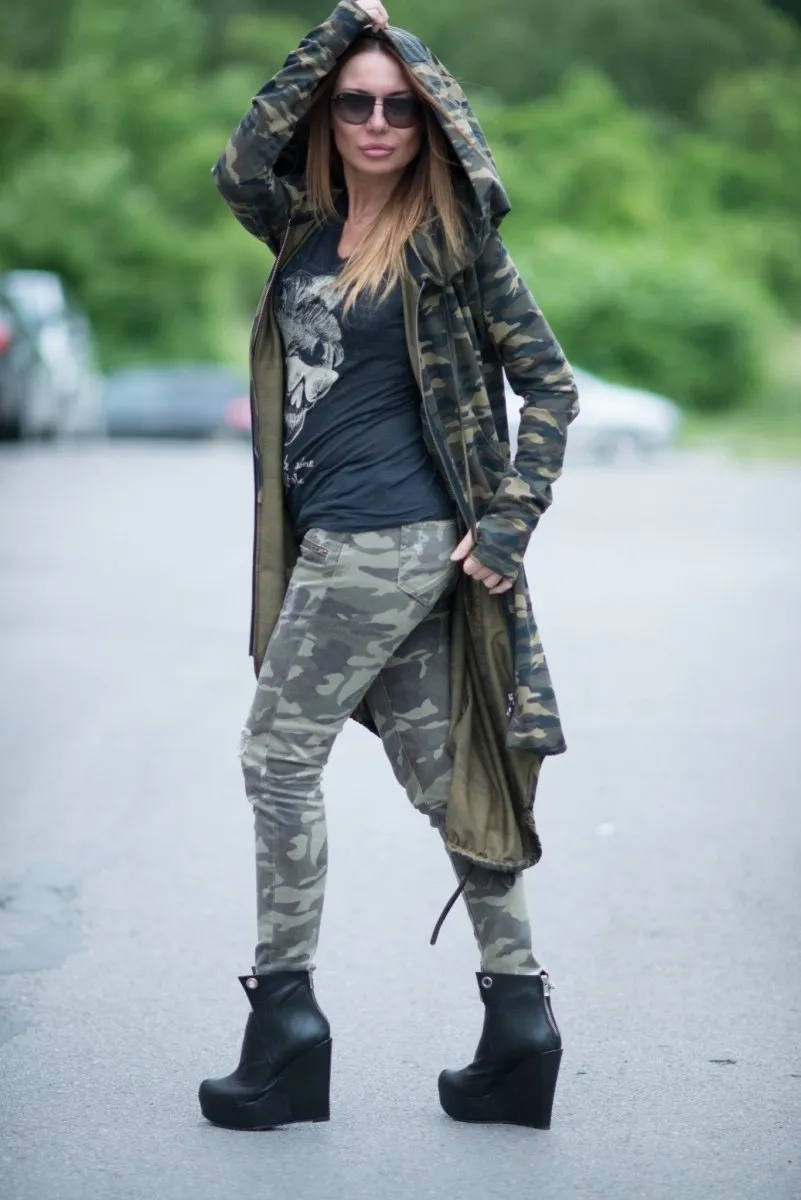 Camouflage Hooded Vest LILY