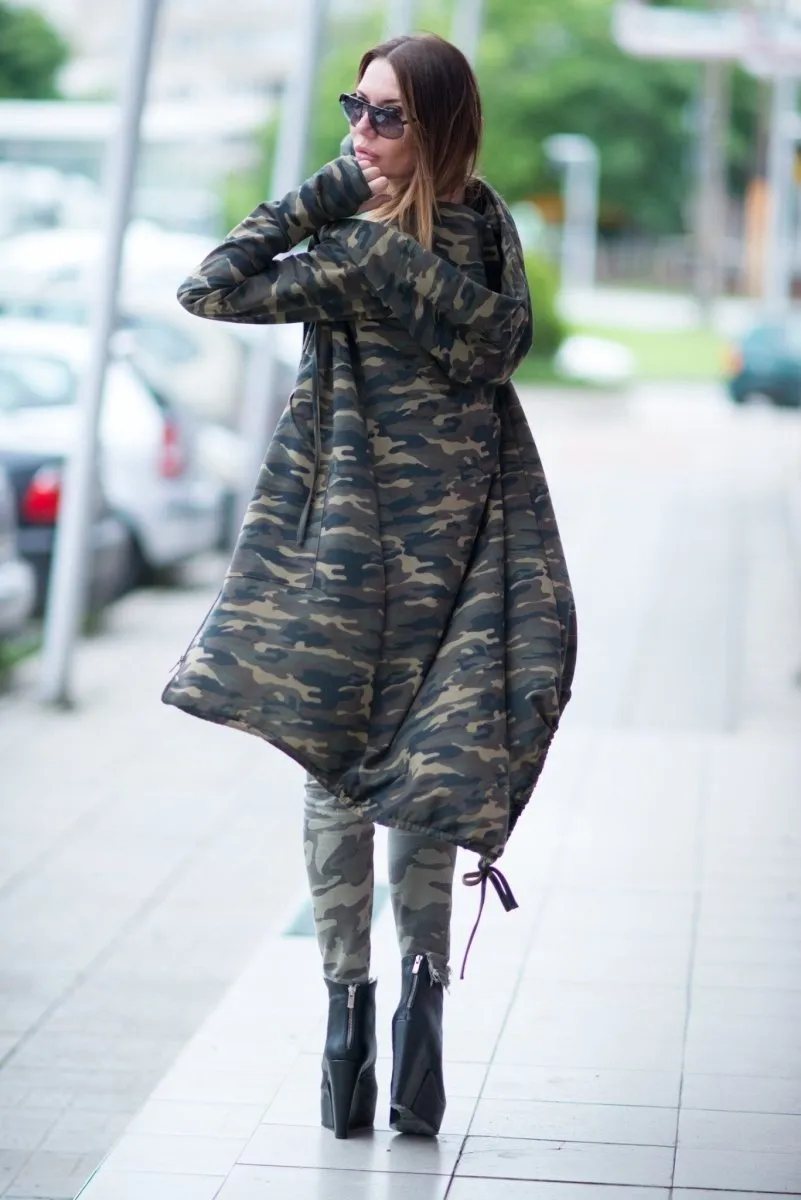 Camouflage Hooded Vest LILY