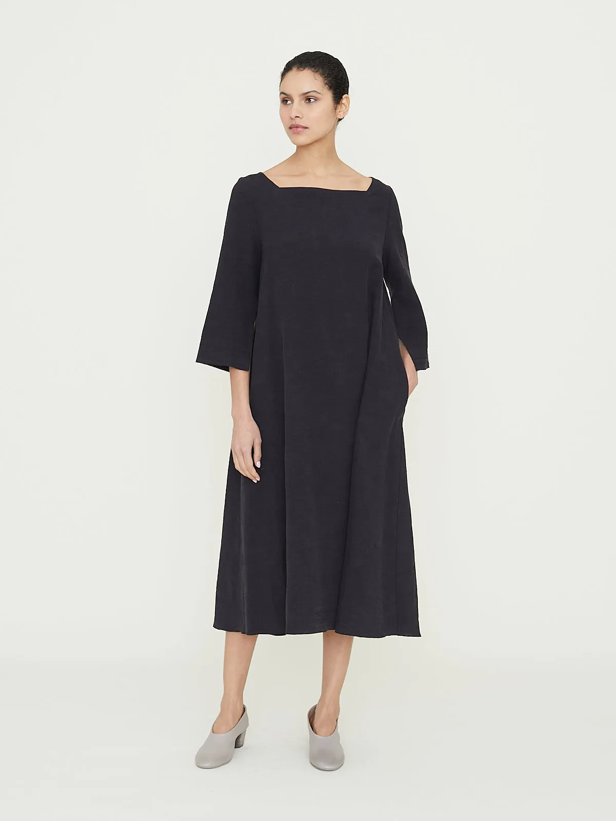 Capri Dress in Nero