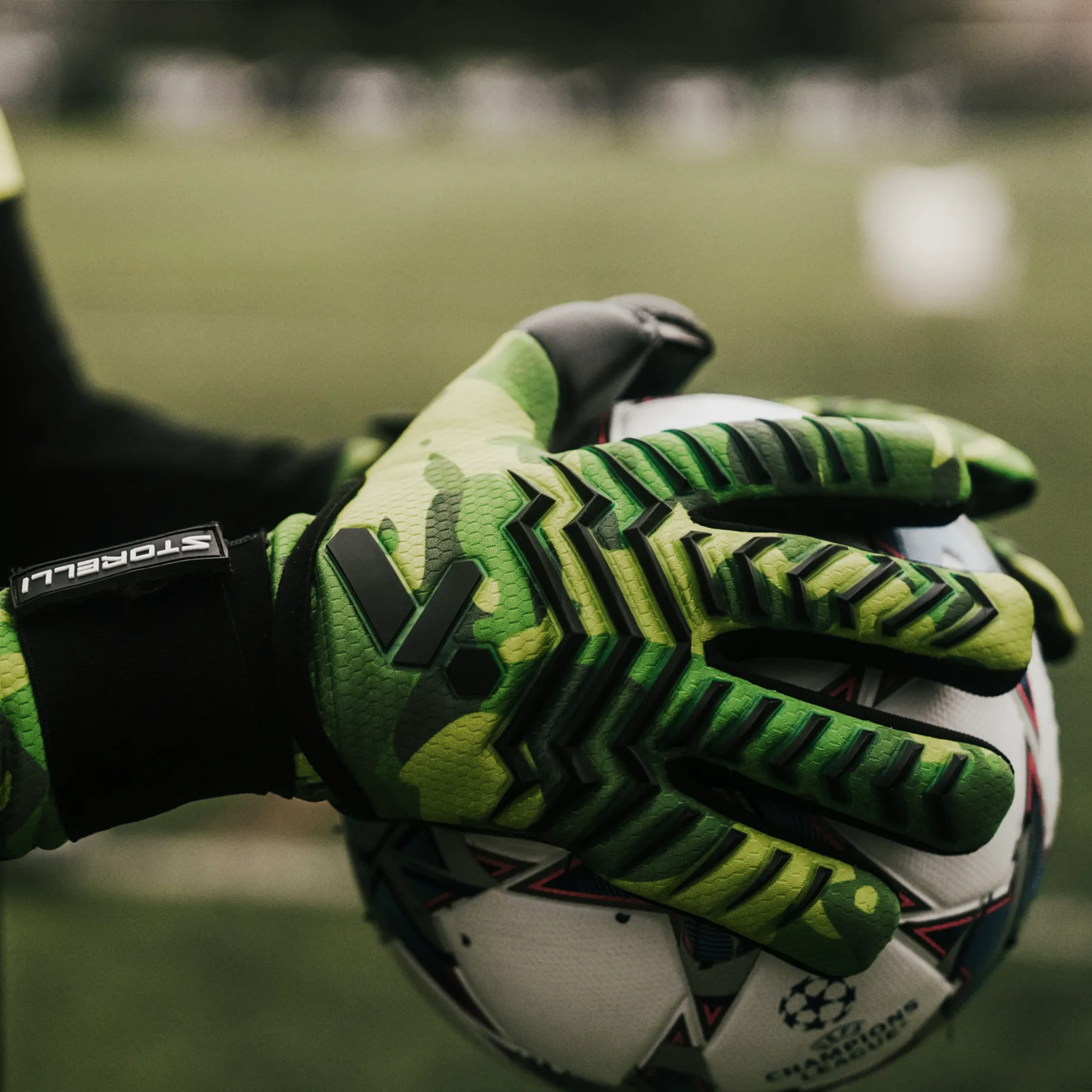 Electric GK Glove