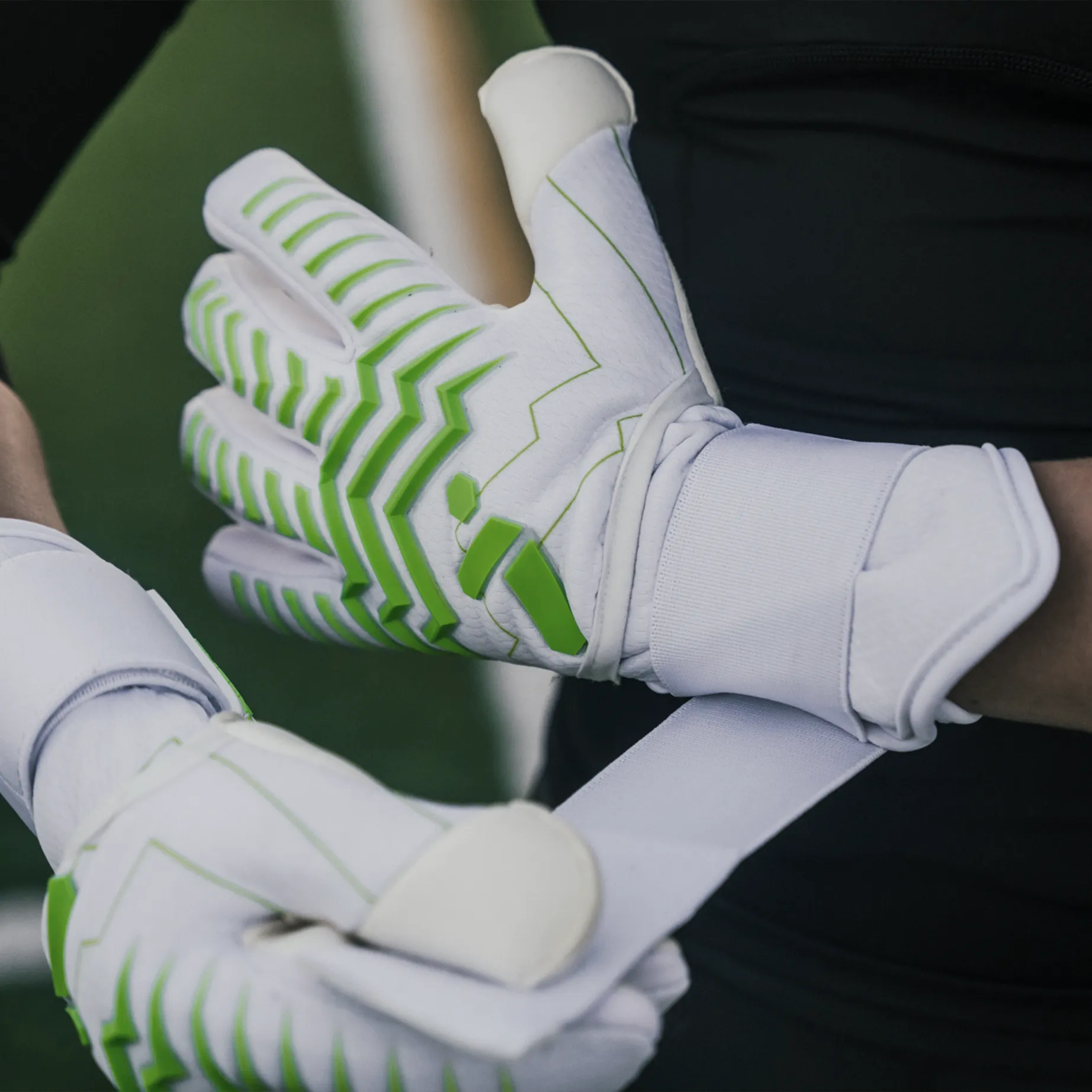 Electric GK Glove